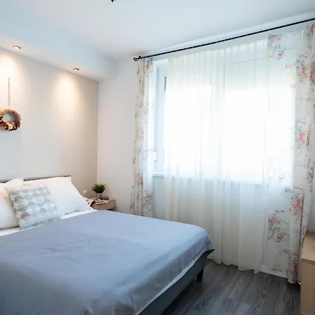 Oak Residents Siófok