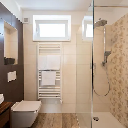 Oak Residents Apartman *
