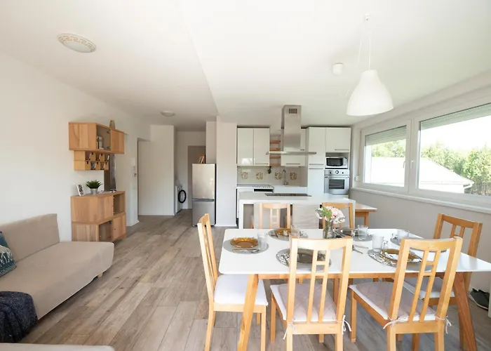 Oak Residents דירה